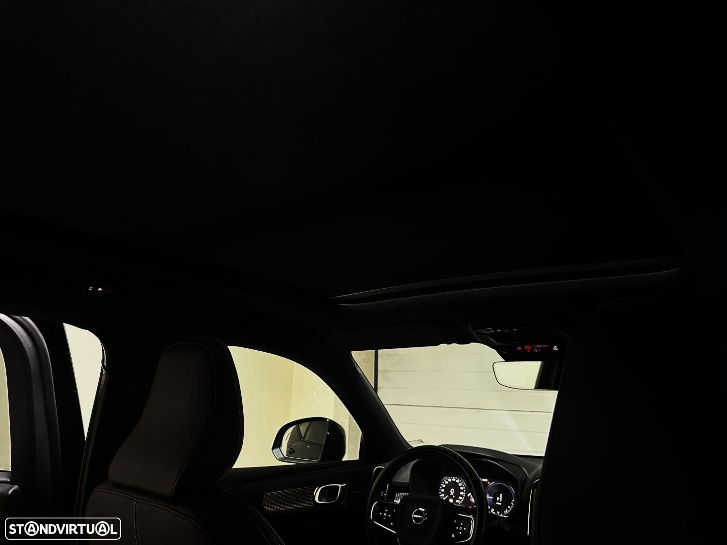 Volvo XC 40 1.5 T5 PHEV R-Design Expression - 48