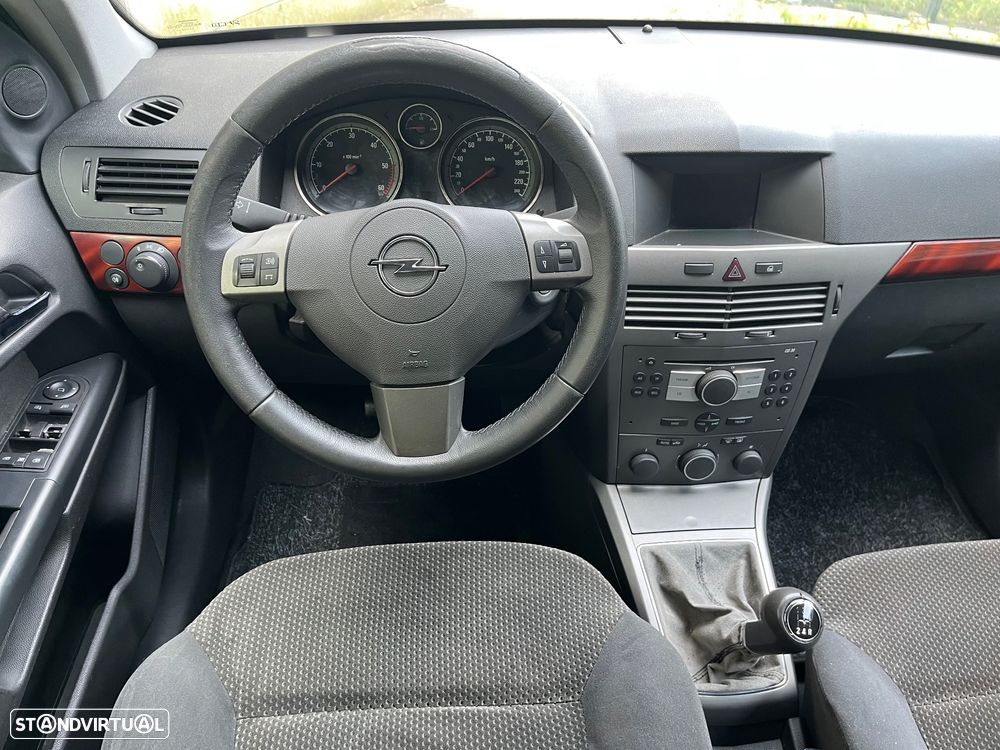 Opel Astra 1.7 CDTI Cosmo M5 - 10