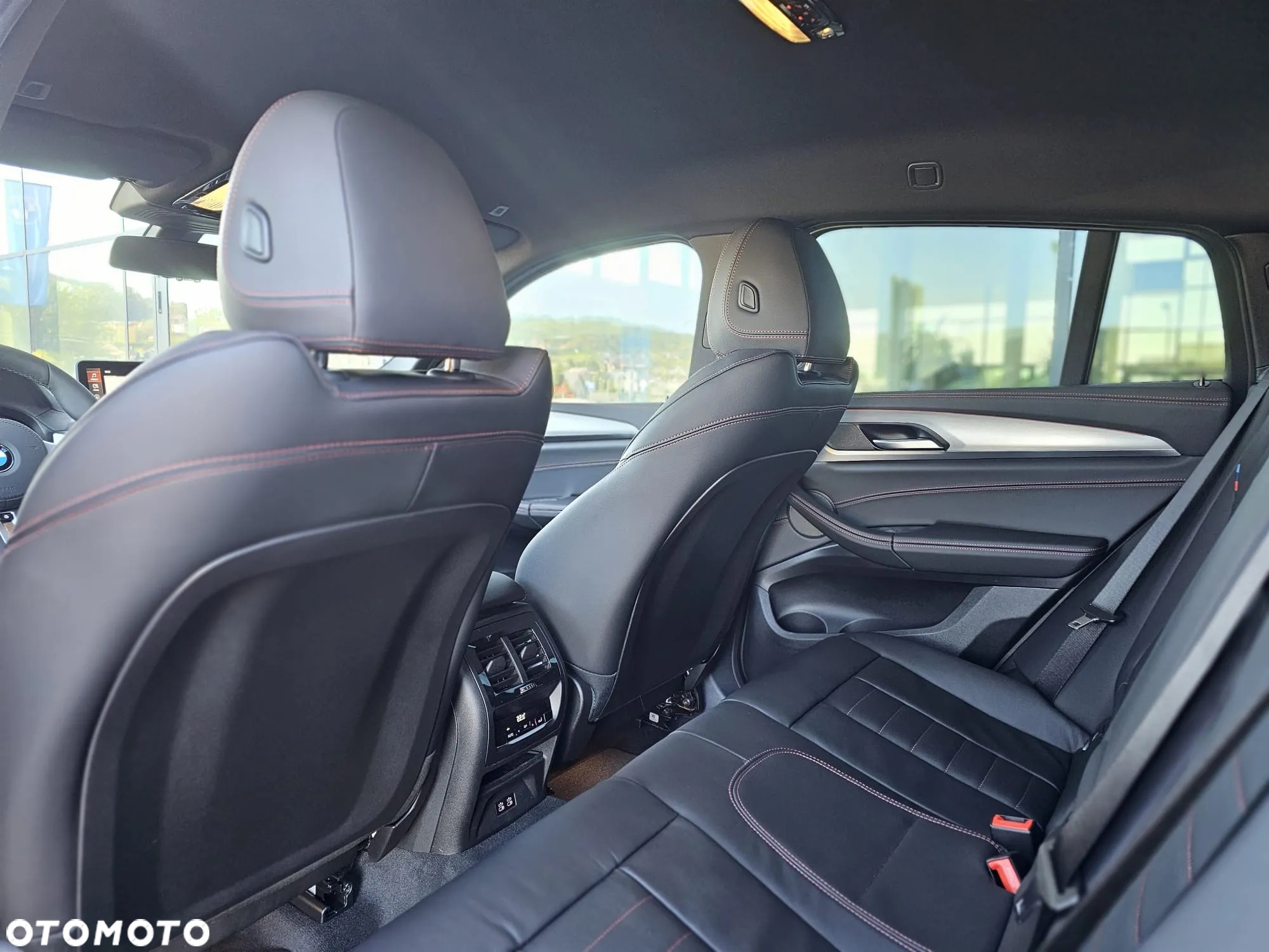 BMW X4 - 33