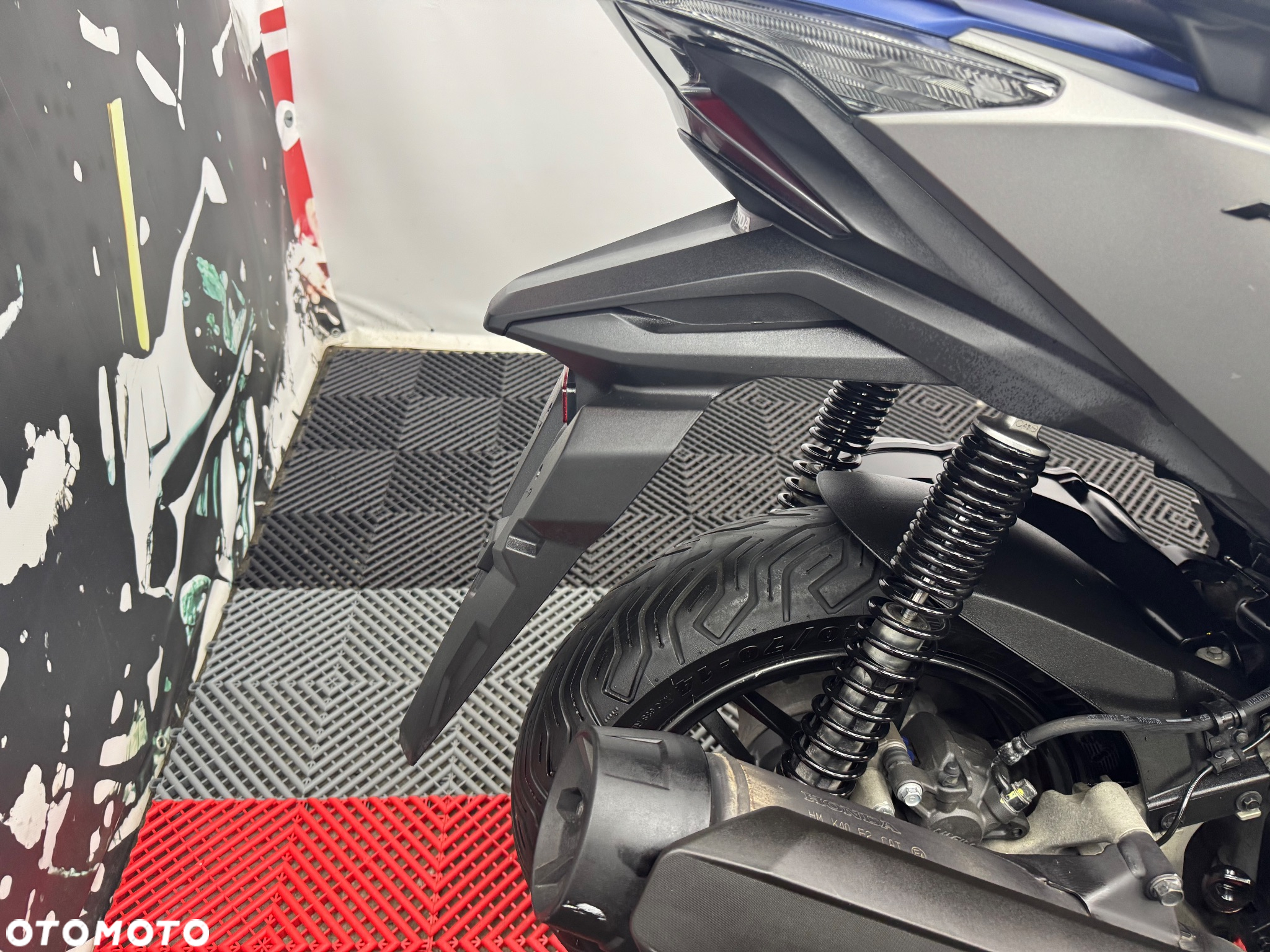 Honda NSS - 38