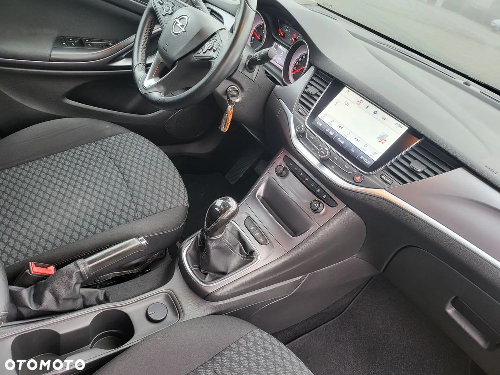Opel Astra - 26