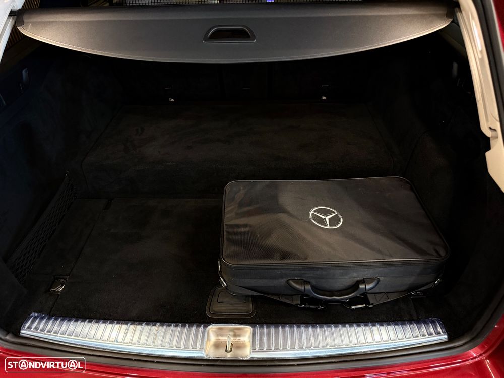 Mercedes-Benz E 300 de 9G-TRONIC Night Edition - 24