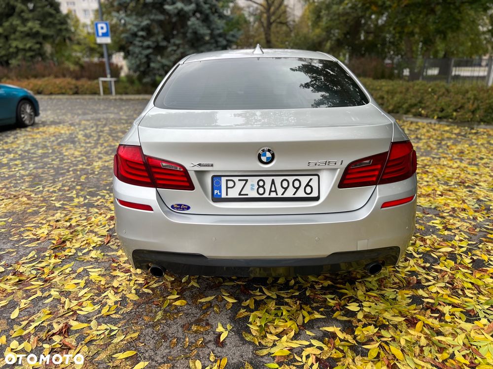 BMW Seria 5 535i xDrive - 11
