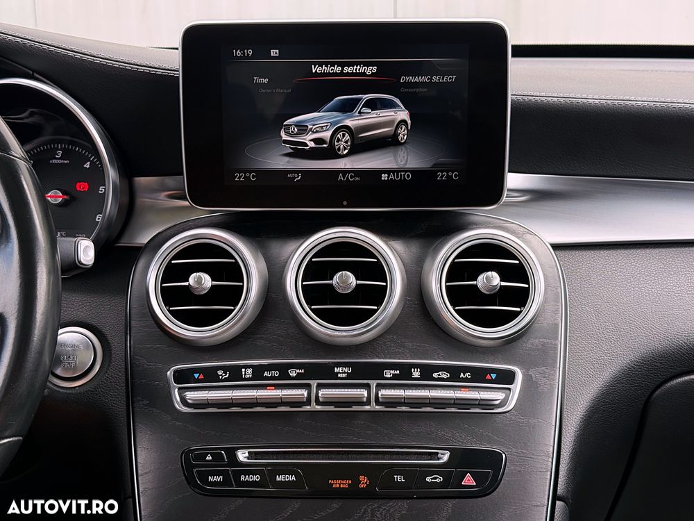 Mercedes-Benz GLC 220 d 4MATIC 9G-TRONIC - 24