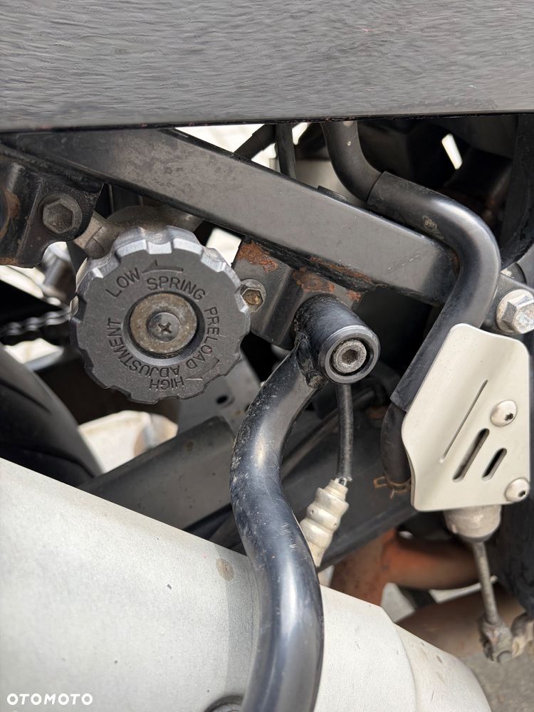 Suzuki DL - 13