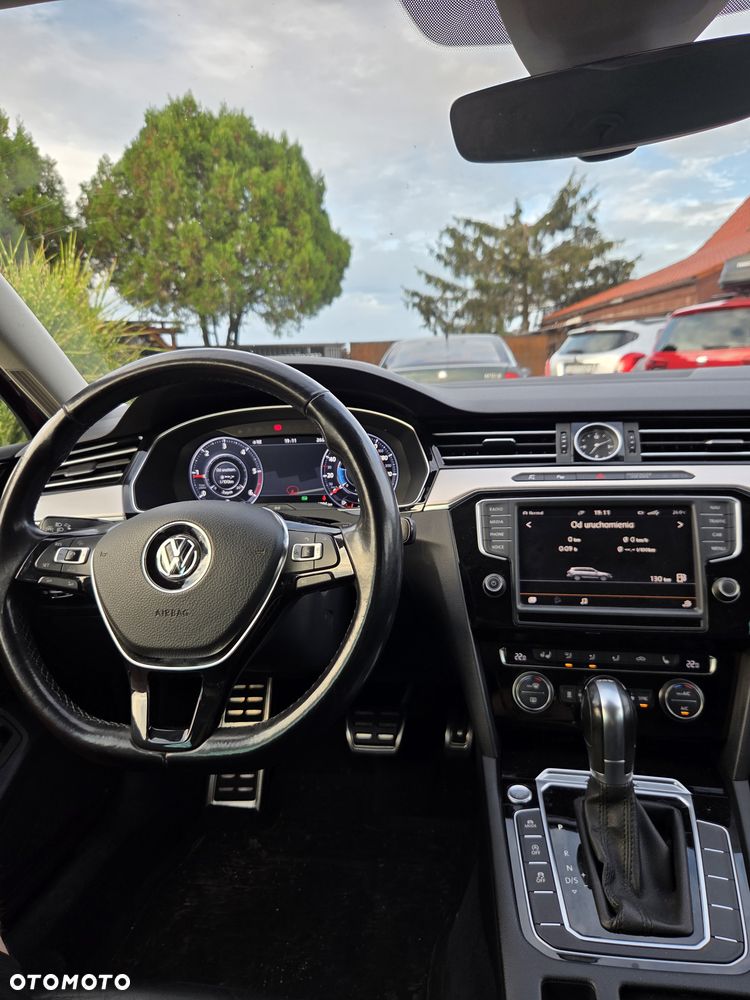Volkswagen Passat 2.0 TDI Bi-Turbo BMT 4Mot Highline DSG - 9