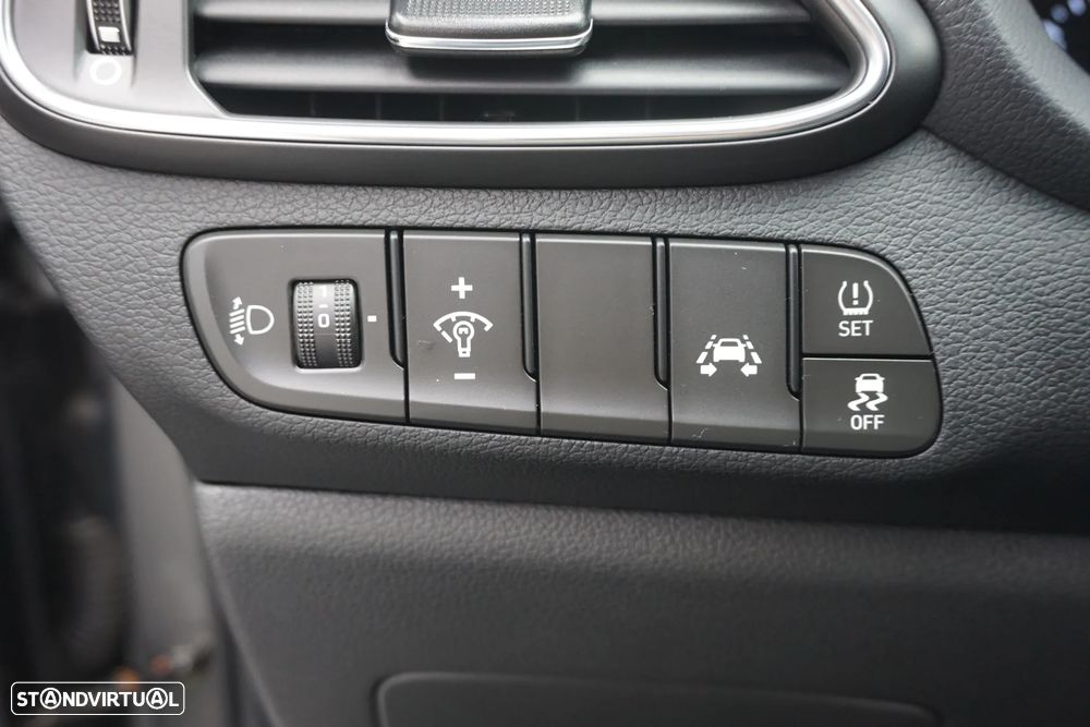 Hyundai i30 1.6 CRDI STyle - 34