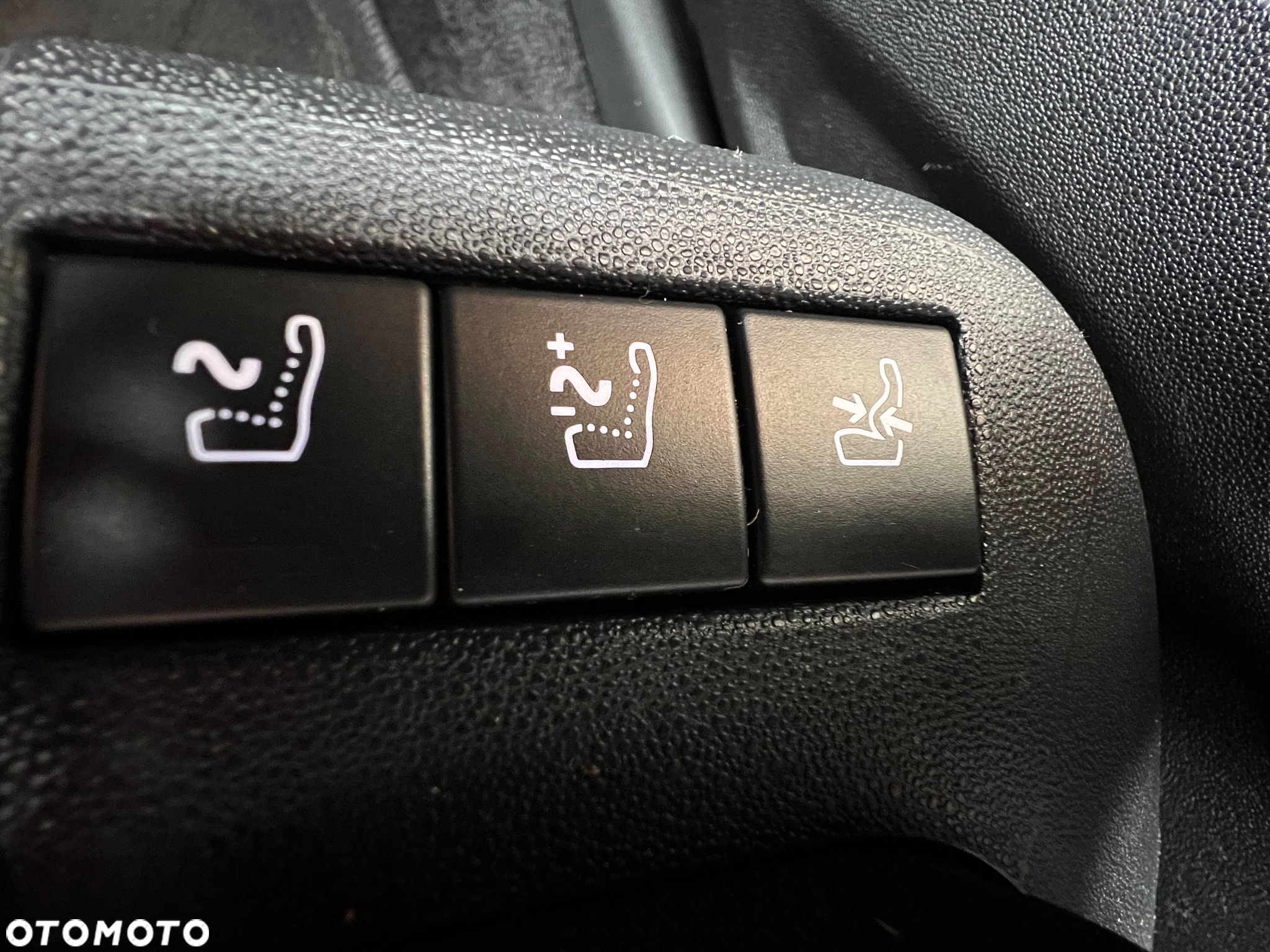 Citroën C4 Picasso PureTech 130 Stop&Start EAT6 SELECTION - 24