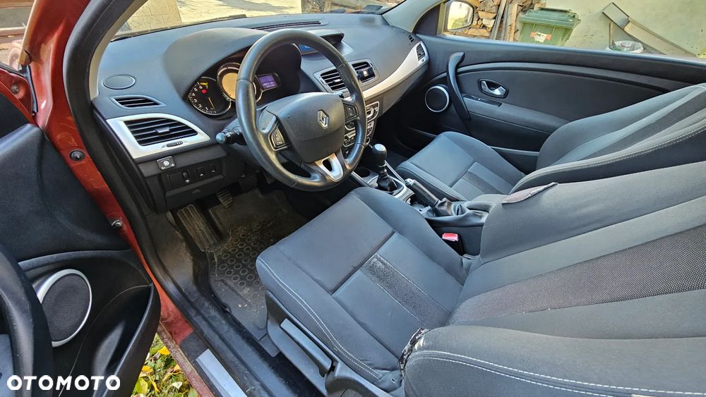 Renault Megane 1.6 16V Dynamique - 9