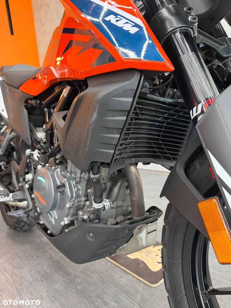 KTM Adventure 390 - 8