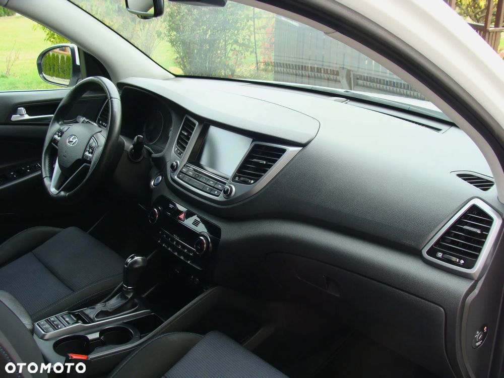 Hyundai Tucson 2.0 CRDI 4WD Automatik Premium - 8