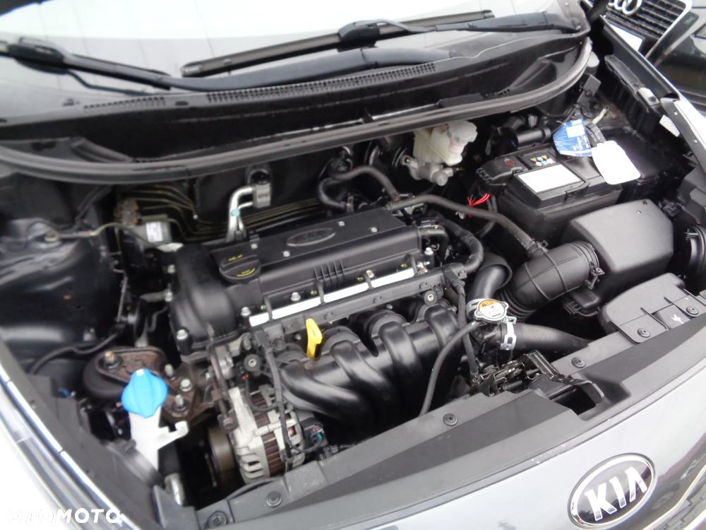 Kia Rio 1.4 Comfort - 30