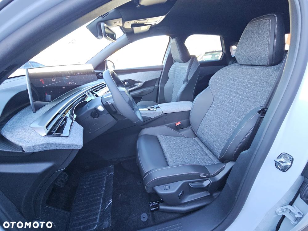Peugeot 3008 1.2 PureTech Allure S&S EAT8 - 9