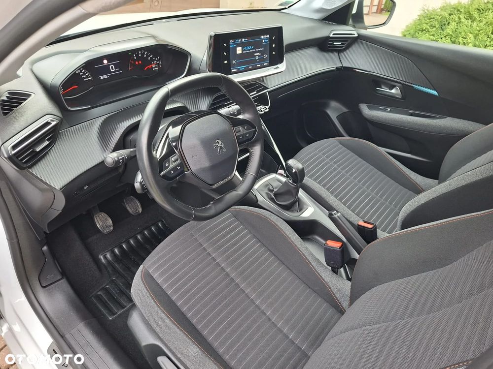 Peugeot 208 1.2 PureTech Style S&S - 9
