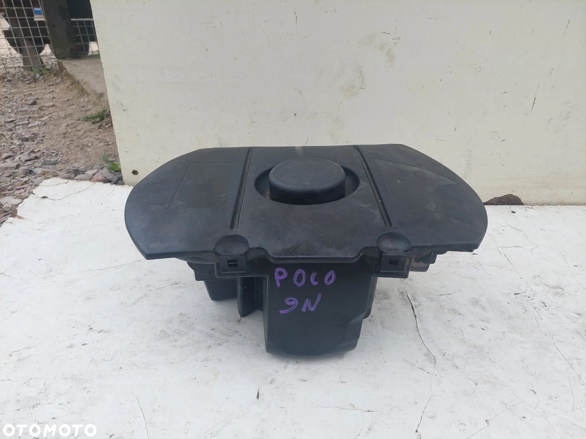 LEWAREK UCHO KLUCZ Wkład Koła Zapasowego VW POLO 9N 6Q0012115F - 1