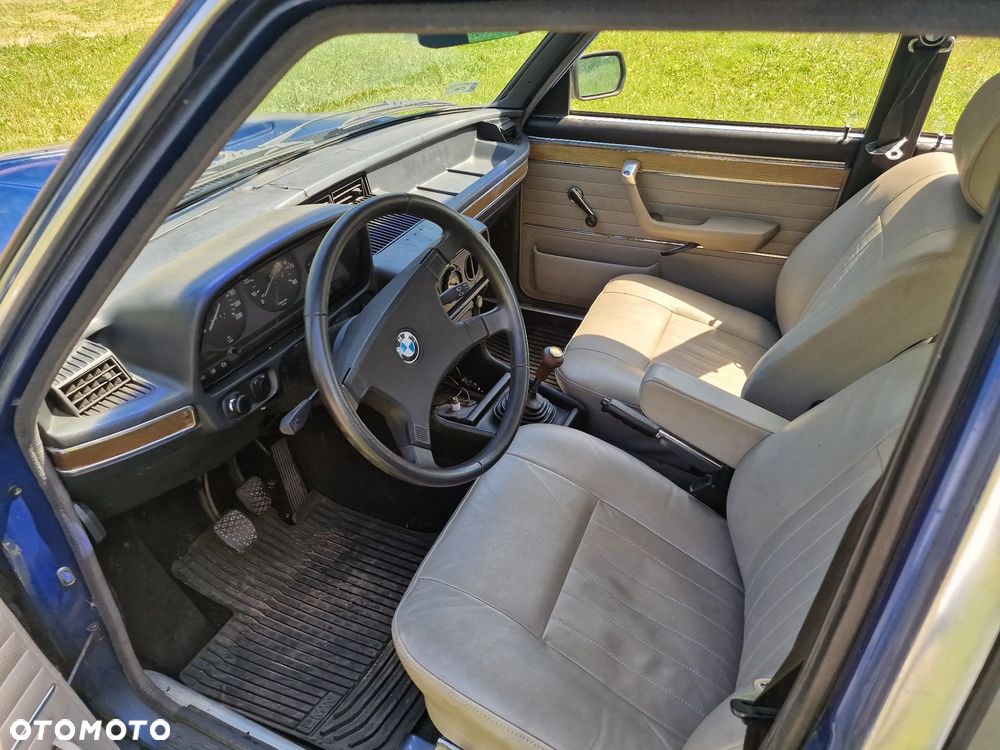 BMW Seria 5 525 - 19