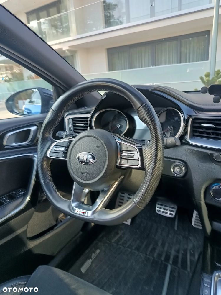 Kia ProCeed - 6