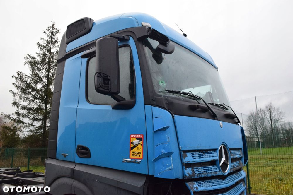 SZKIELET KABINY + DRZWI MERCEDES ACTROS MP4 STREAM SPACE - 6