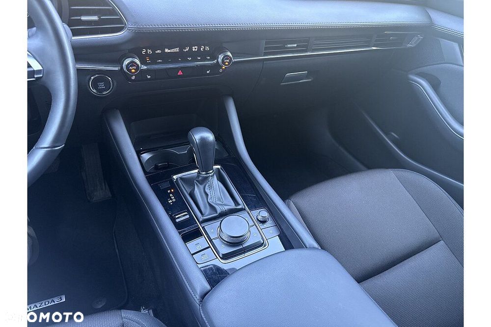 Mazda 3 - 13