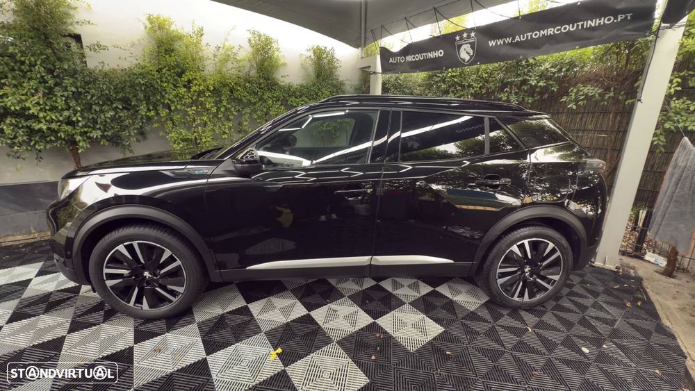 Peugeot e-2008 GT Pack - 8