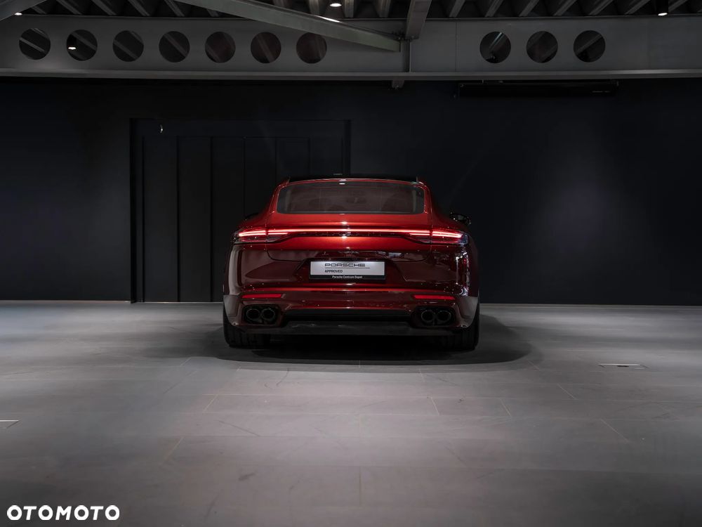 Porsche Panamera 4 E-Hybrid Platinum Edition - 4