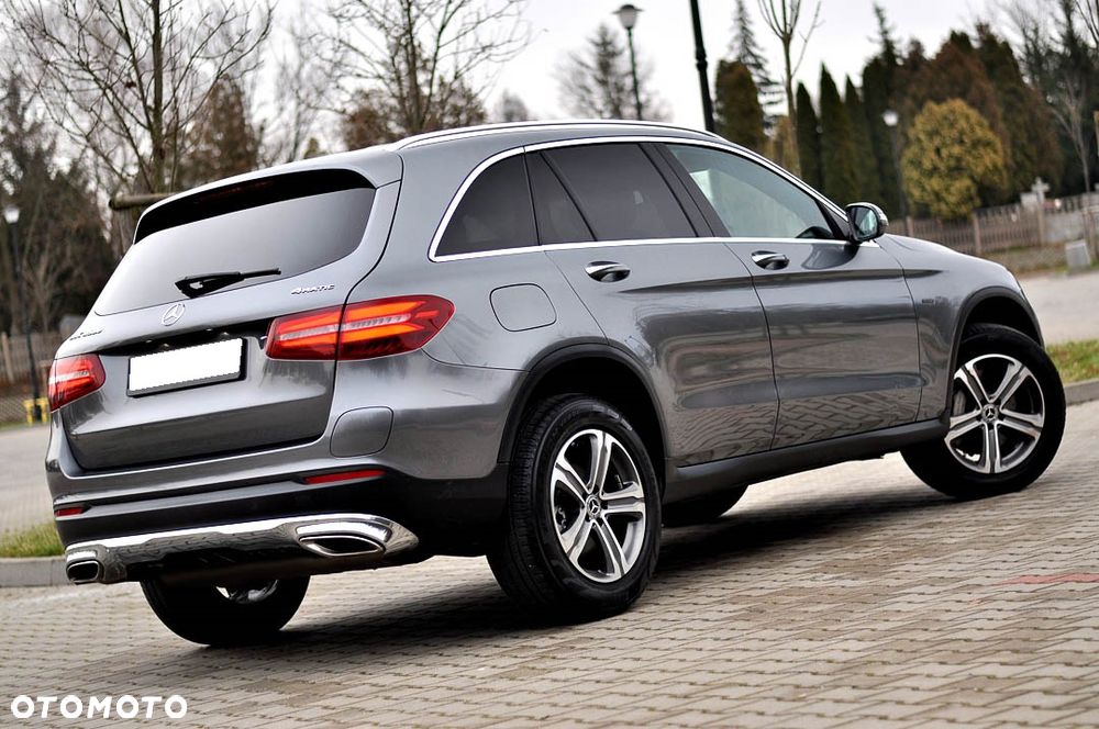 Mercedes-Benz GLC 350 e 4Matic 7G-TRONIC Exclusive - 5