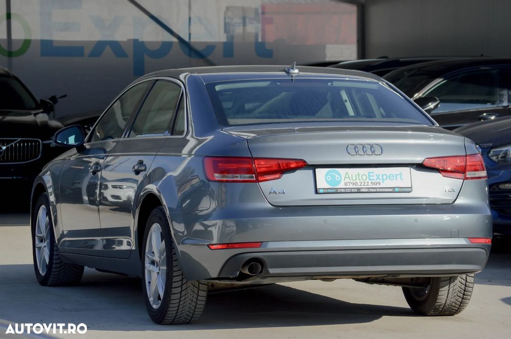 Audi A4 2.0 TDI DPF multitronic Ambiente - 18