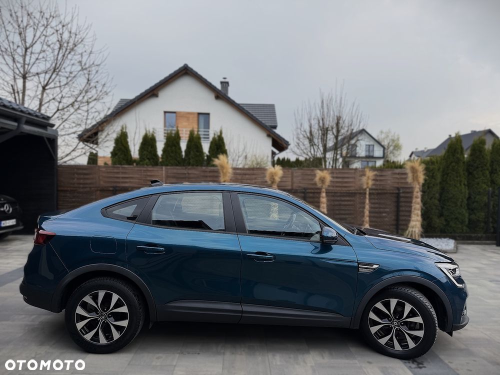 Renault Arkana 1.6 E-TECH Intens MMT - 12