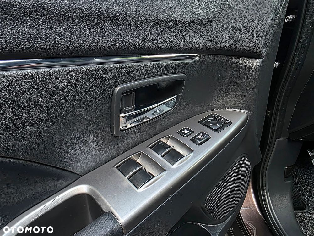 Mitsubishi ASX 2.0 2WD Intro Edition+ - 19