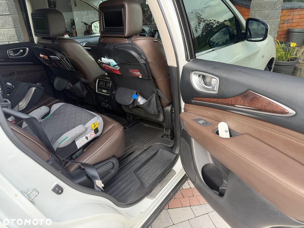 Infiniti QX60 - 16
