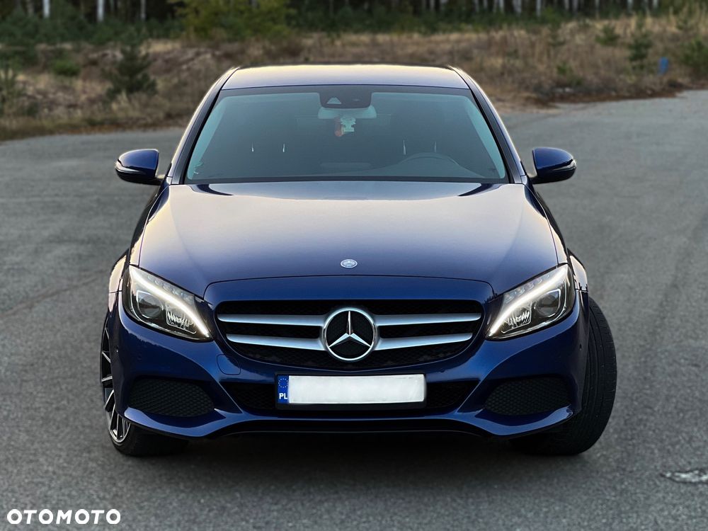 Mercedes-Benz Klasa C 220 CDI BlueEff Edition Avantgarde - 2