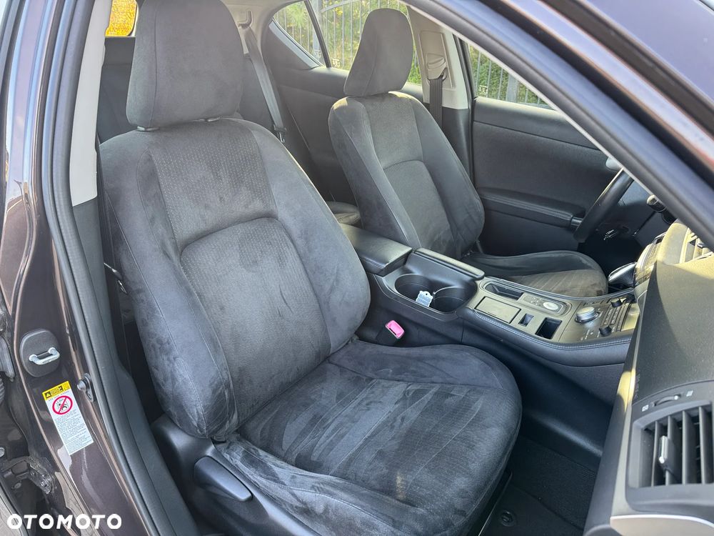 Lexus CT 200h Comfort - 10