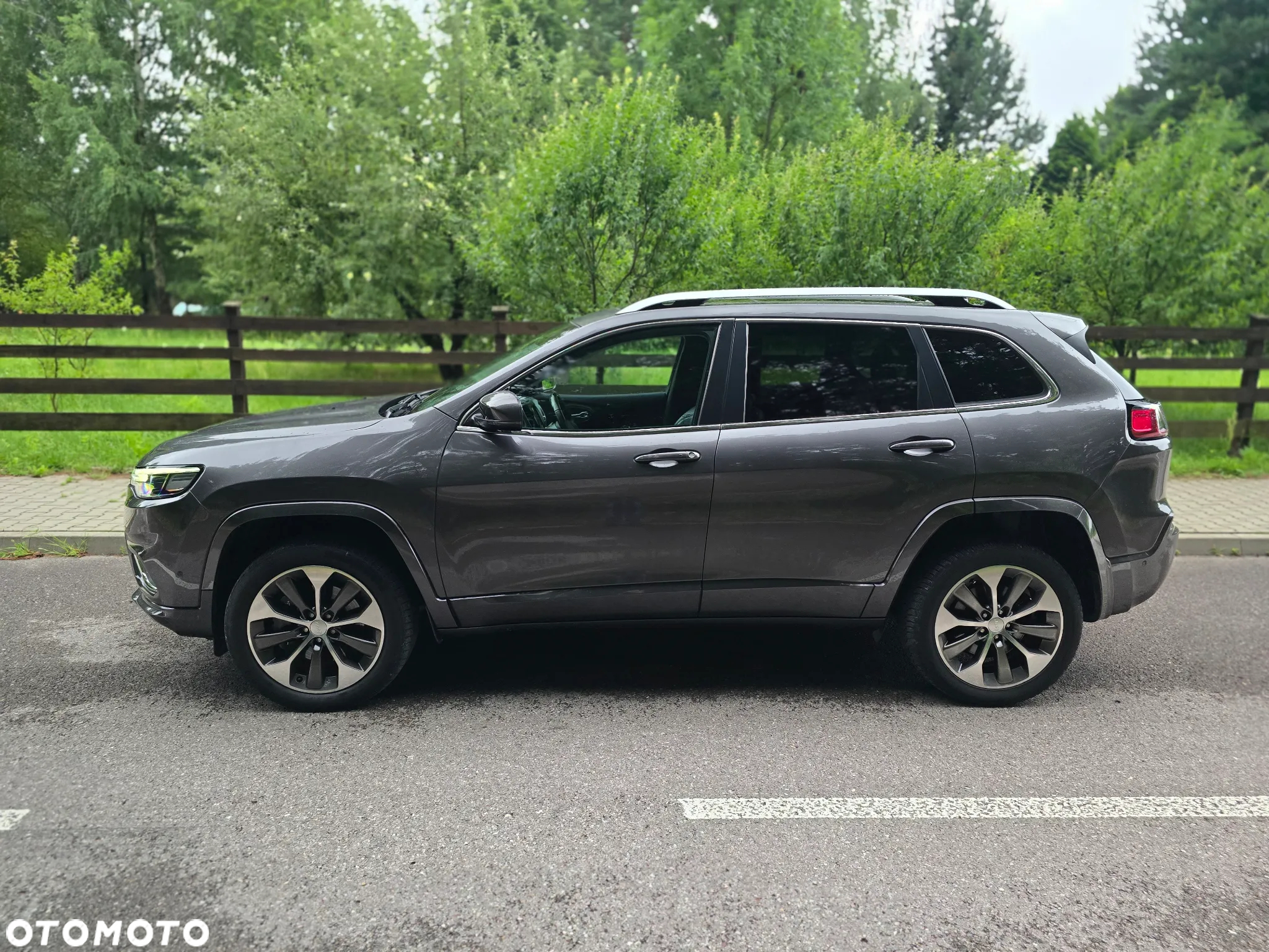 Jeep Cherokee 2.2 Multijet Active Drive II Automatik Overland - 17