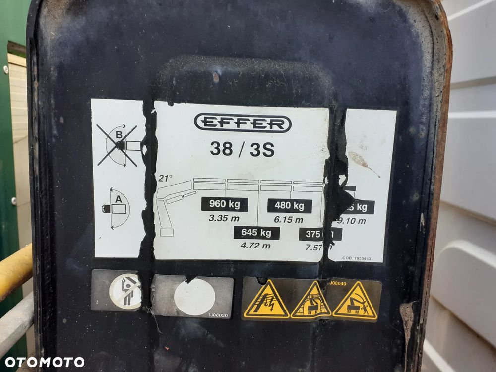 Mercedes-Benz VARIO 818 - 10