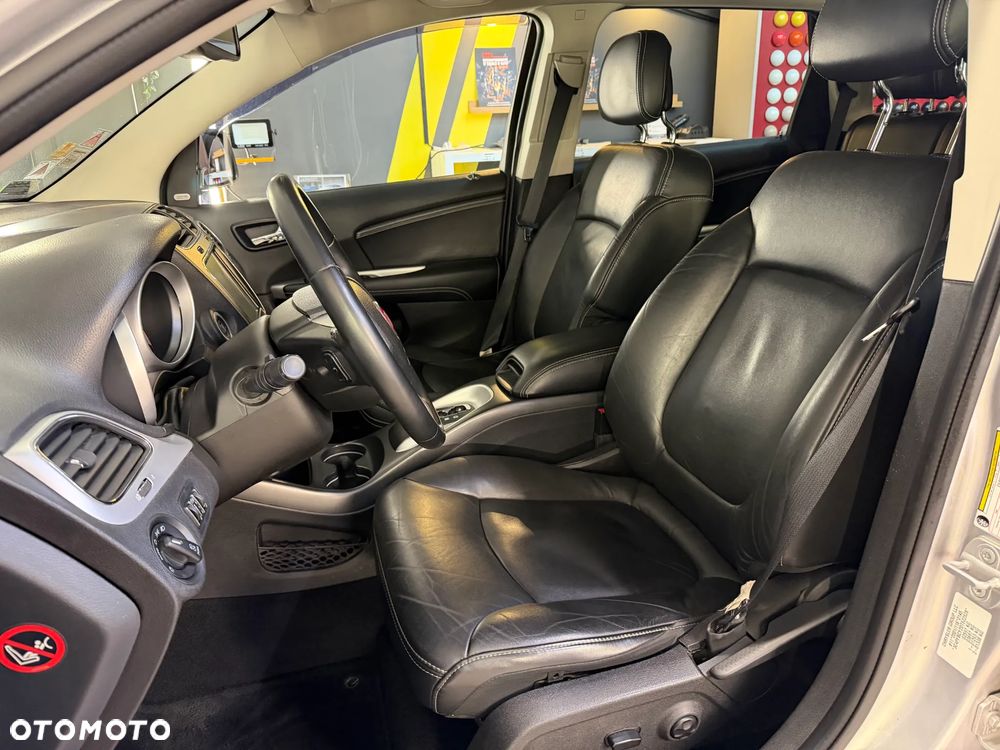 Fiat Freemont 2.0 Multijet Lounge AWD - 25