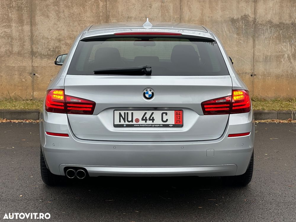 BMW Seria 5 520d Touring Aut. Luxury Line - 15