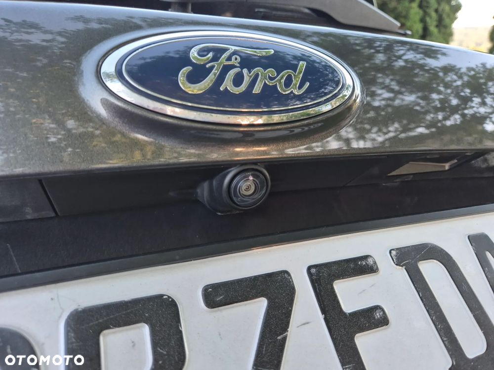 Ford Kuga 2.0 TDCi 4x4 ST-Line - 27