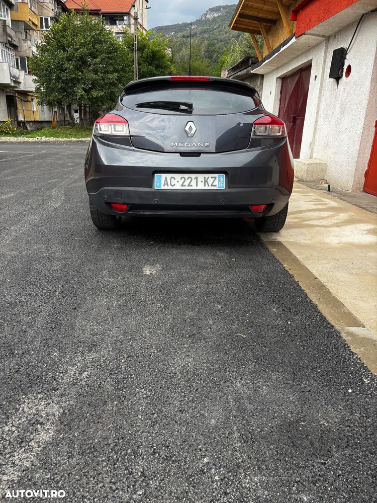 Renault Megane TCe 130 Coupe Dynamique - 7