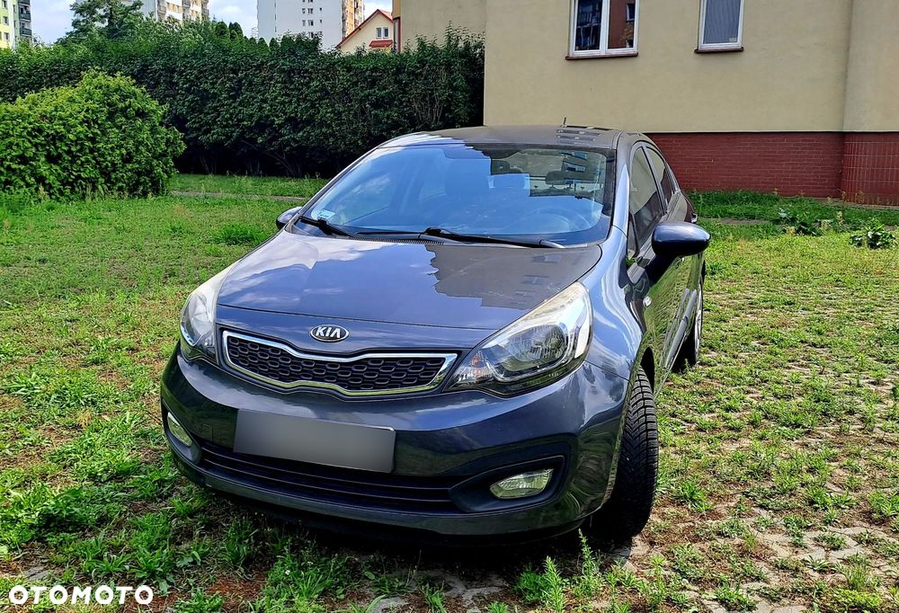 Kia Rio - 7