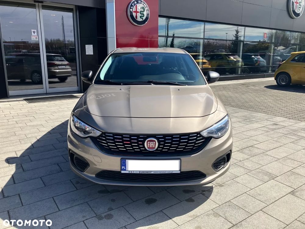 Fiat Tipo 1.4 16v Easy - 2