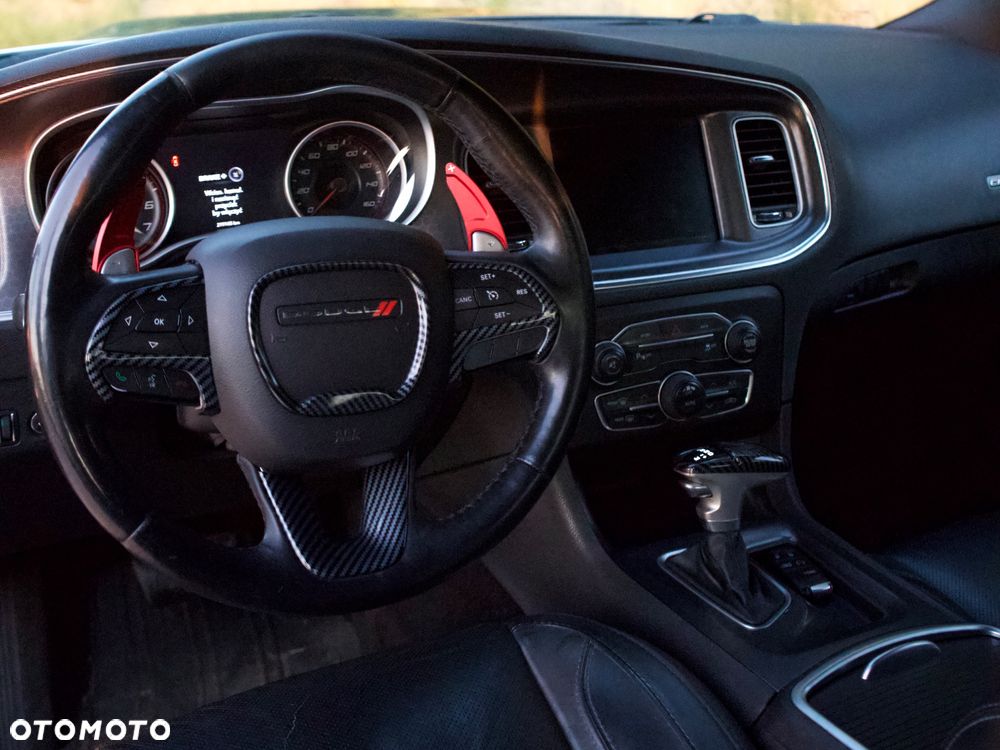 Dodge Charger - 4
