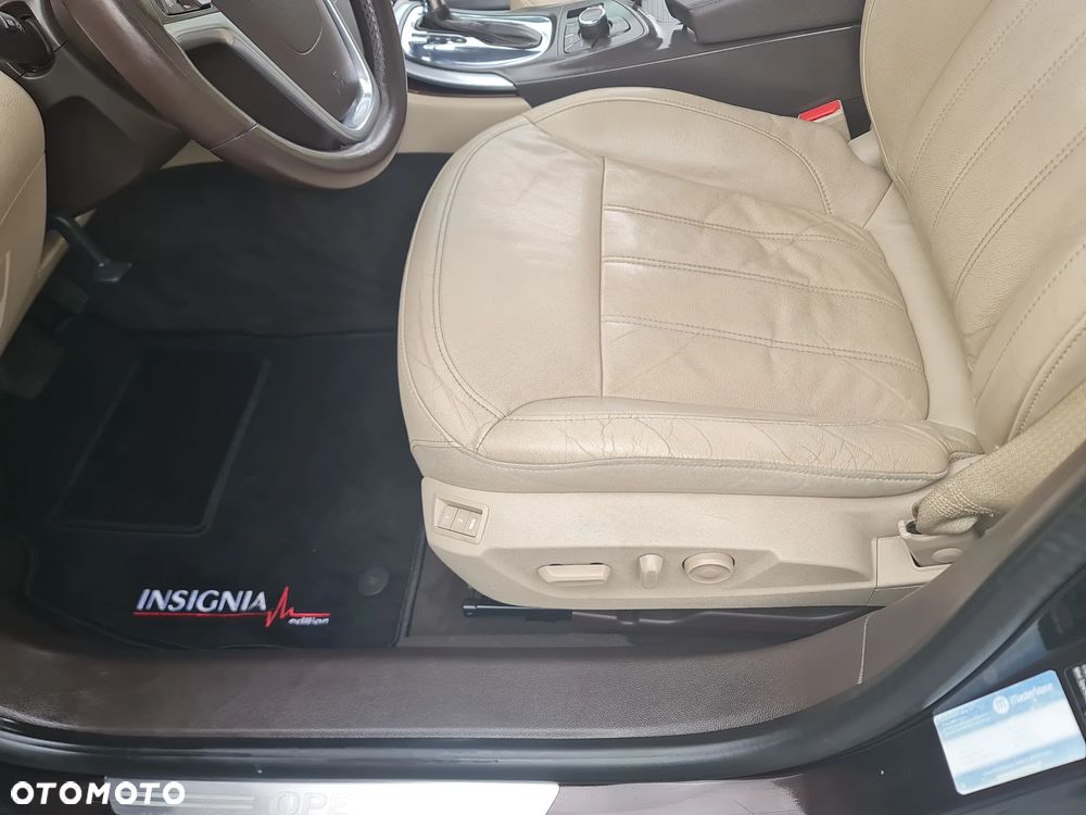 Opel Insignia 2.0 CDTI Edition - 10