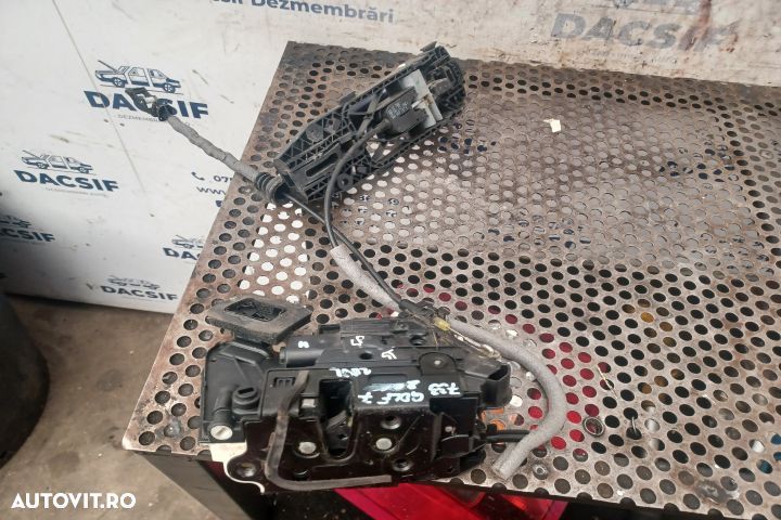 Broasca usa spate stanga 5K4839015Q Volkswagen VW Golf 7 [2012 - 2017 - 5