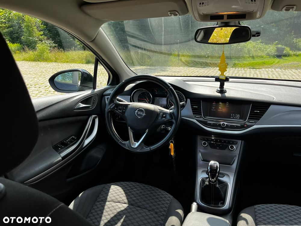 Opel Astra 1.6 CDTI Enjoy S&S - 12