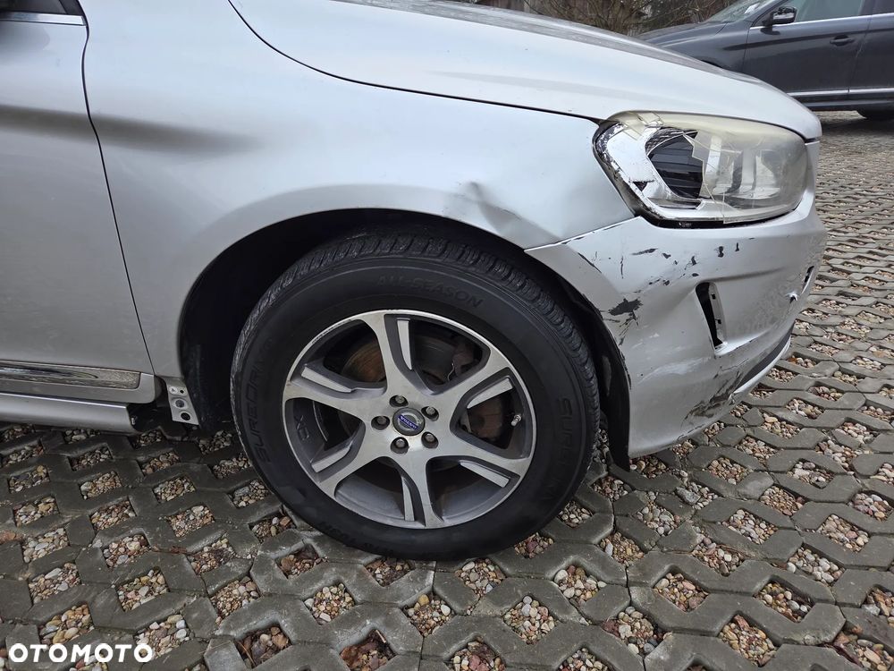 Volvo XC 60 T6 AWD Momentum - 27