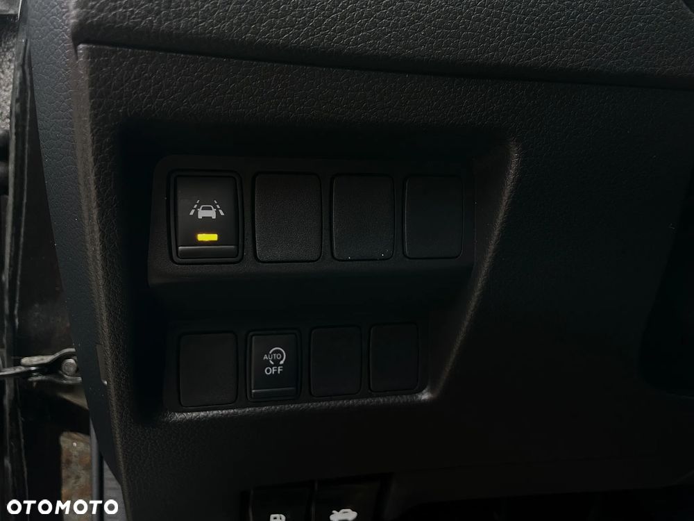 Nissan Qashqai 1.3 DIG-T Tekna+ - 33