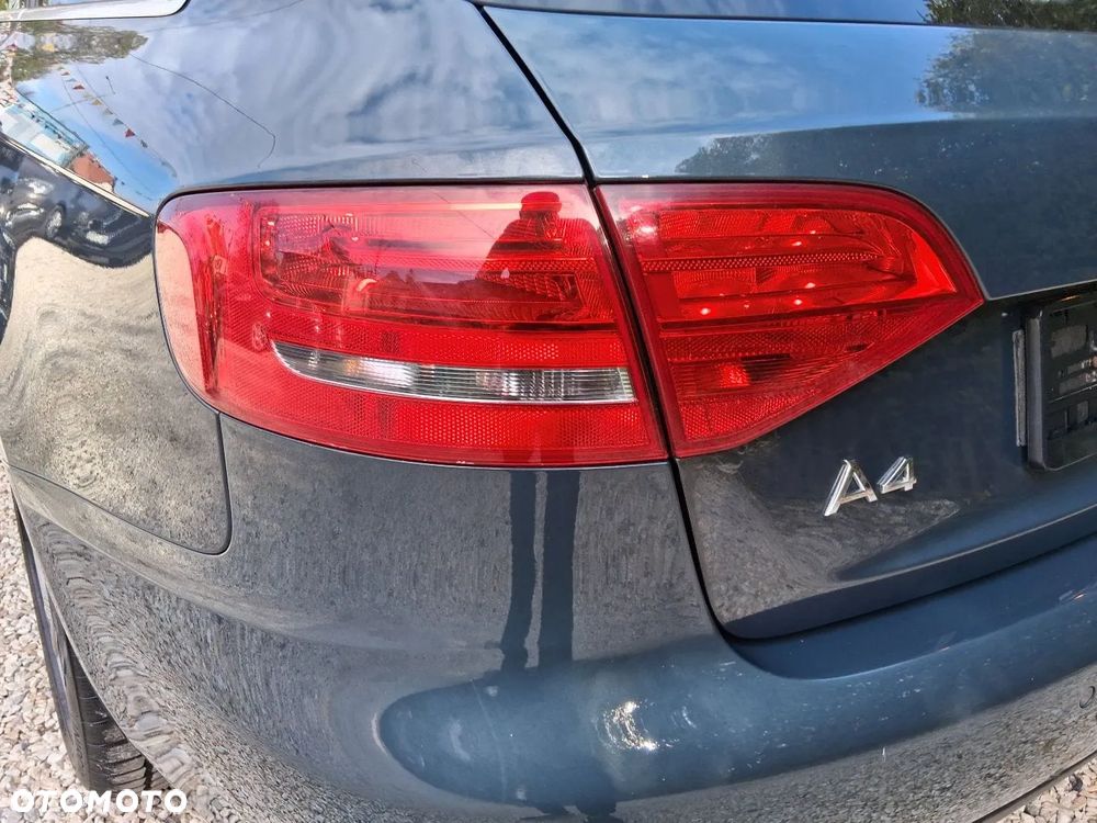 Audi A4 Avant 2.0 TDI Quattro - 27