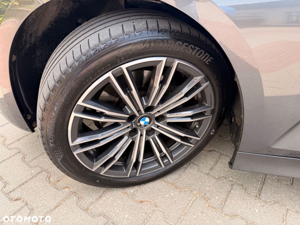 BMW Seria 3 320d MHEV Advantage - 14