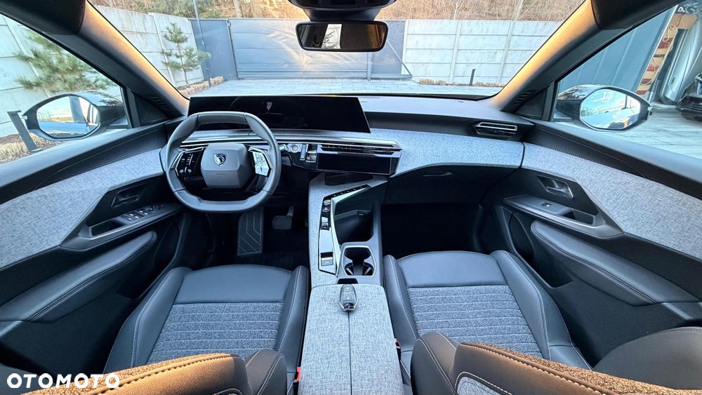 Peugeot 3008 1.2 PureTech mHEV Allure Pack S&S e-DCS6 - 11