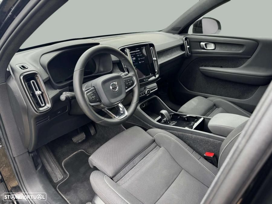 Volvo C40 Recharge Plus - 11